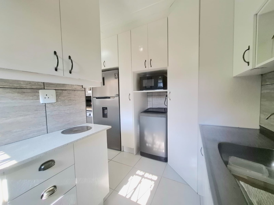 5 Bedroom Property for Sale in Beacon Bay Eastern Cape